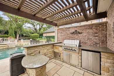 Timeless elegance meets exceptional craftmanship in this - photo 32
