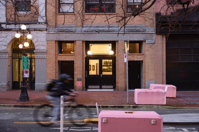 This two-level, 1 bedroom (potential for 2) Gastown loft sits on - photo 38