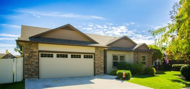 Lake Lowell Home Sale Pending in Nampa Idaho