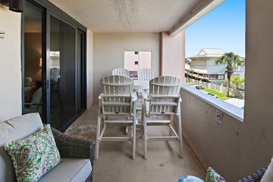 Wake up to breathtaking views, spend your days on the - photo 20