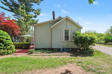 Welcome to this charming 3-bedroom, 1-bath home located in the - photo 25