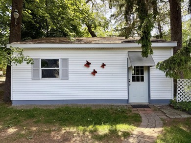 Welcome to this charming 3-bedroom, 1-bath home located in the - photo 26