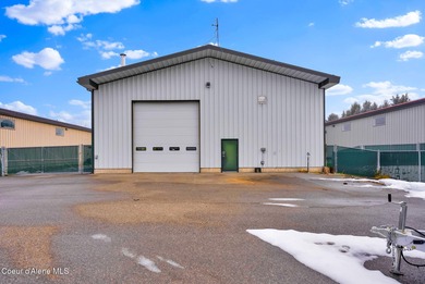Office/Industrial Building in Warren K Park on a fully fenced
