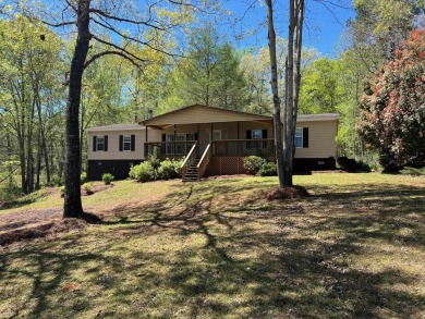 Lake Home For Sale in Eatonton, Georgia