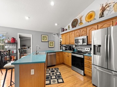 This spacious 4-bedroom, 3-bath home has been thoughtfully - photo 10