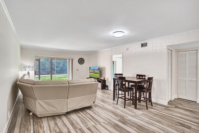 Updated First Floor 2/2 Corner Unit with Water/Preserve Views! - photo 16