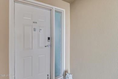 Fantastic Corner Unit at Legacy Condos! This beautiful 10th - photo 24