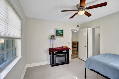 Updated First Floor 2/2 Corner Unit with Water/Preserve Views! - photo 27