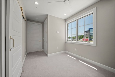 Rare opportunity to own two Brownstones in Pinnacle Heights as a - photo 33