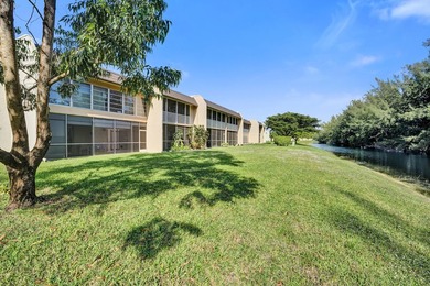Updated First Floor 2/2 Corner Unit with Water/Preserve Views! - photo 36
