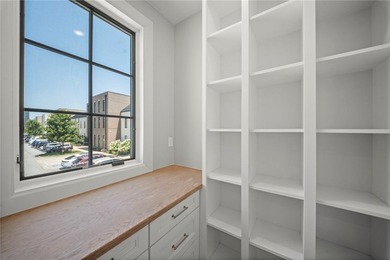 Rare opportunity to own two Brownstones in Pinnacle Heights as a - photo 41