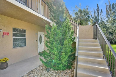 Updated First Floor 2/2 Corner Unit with Water/Preserve Views! - photo 45