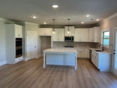 PALISADES - Plan Lot 141 - 5BR 4BA Set within the gated and - photo 2