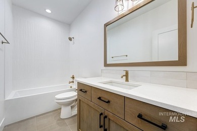*Photo Similar Images* Built for an elevated luxury lifestyle - photo 21