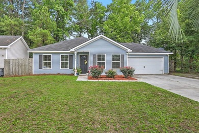Affordable, move-in ready, 1-story home with no HOA in a - photo 35
