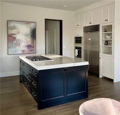 Rare opportunity to acquire one of Cedar Creek's Signature - photo 35