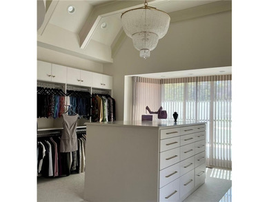 Rare opportunity to acquire one of Cedar Creek's Signature - photo 50