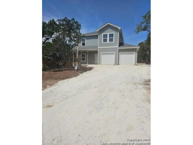 Lake Home For Sale in Canyon Lake, Texas