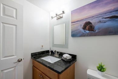 Spectacular Alden Crossing residence ideally situated at the end - photo 15