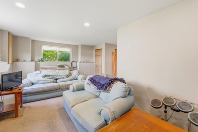 Located in a city sub division with a country feel this 4 BR 2 - photo 15