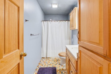Located in a city sub division with a country feel this 4 BR 2 - photo 18