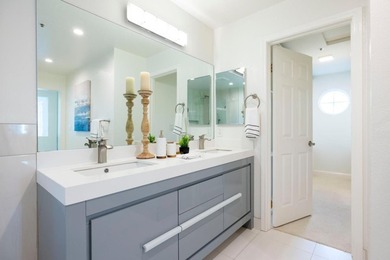Spectacular Alden Crossing residence ideally situated at the end - photo 26