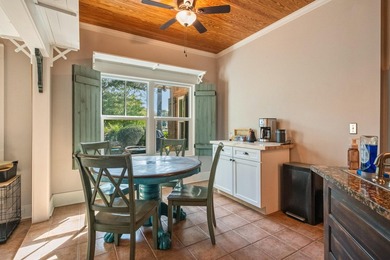 Stunning Lakefront Retreat with Custom Woodwork & Westerly - photo 27