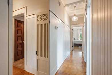 Stunning Lakefront Retreat with Custom Woodwork & Westerly - photo 34