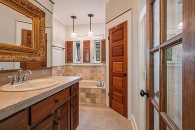 Stunning Lakefront Retreat with Custom Woodwork & Westerly - photo 39