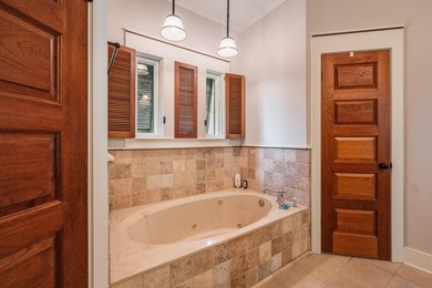 Stunning Lakefront Retreat with Custom Woodwork & Westerly - photo 43