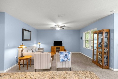 Welcome to this beautifully maintained 3-bedroom, 2-bath home - photo 8