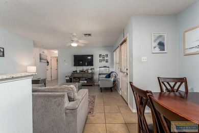 Welcome to **27 Lakewood Dr.** in Laguna Vista, Texas! This - photo 11