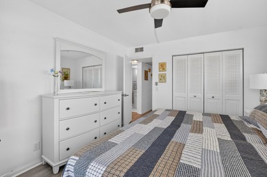 Beautifully RENOVATED 2nd floor CORNER condo in Century Village - photo 17
