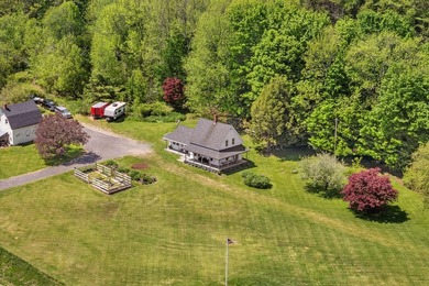 Welcome to 10 Highland Ridge in Hampden -- where convenience - photo 8