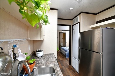 Welcome to a great waterfront opportunity in St James city, you - photo 19