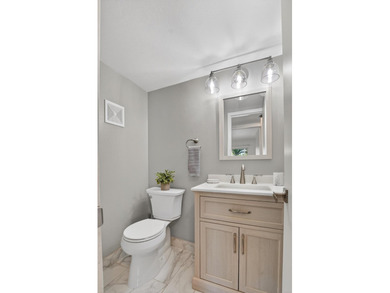Beautifully RENOVATED 2nd floor CORNER condo in Century Village - photo 19