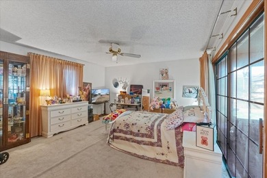 Located on a corner lot in a well-established Deltona - photo 21