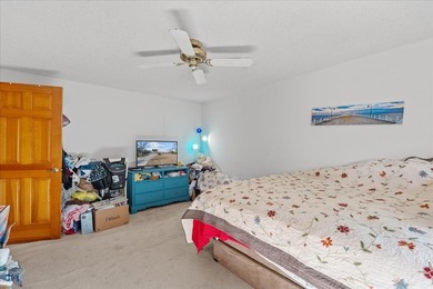 Located on a corner lot in a well-established Deltona - photo 25