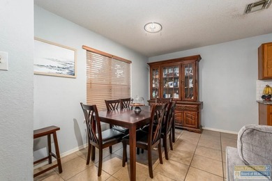 Welcome to **27 Lakewood Dr.** in Laguna Vista, Texas! This - photo 26