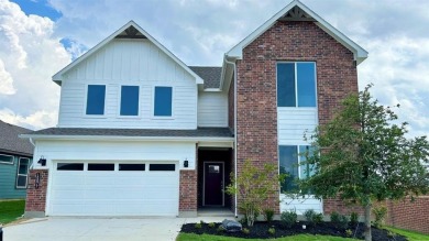 Lake Home For Sale in Fort Worth, Texas
