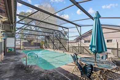 Located on a corner lot in a well-established Deltona - photo 33