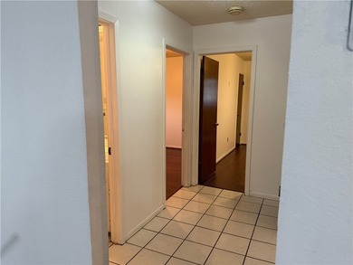 This 2 bedroom, 1 bath home offers 1,152 sq. ft. of comfortable - photo 6