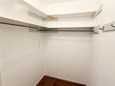This 2 bedroom, 1 bath home offers 1,152 sq. ft. of comfortable - photo 10