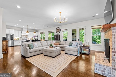 Discover 43 N Cove Drive in Newnan-an exquisite 4 bedroom 3.5 - photo 11