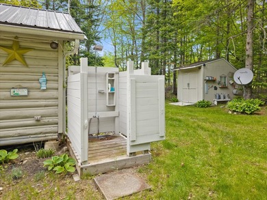A weekend getaway or full time retreat, this cabin compound - photo 8