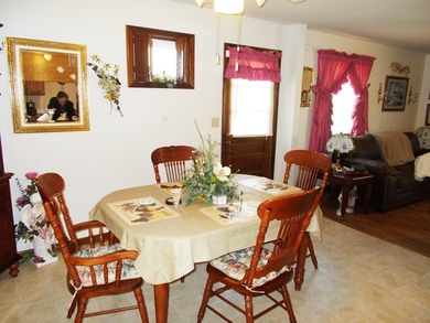 2-MOVE-IN READY HOMES FOR THE PRICE OF 1!!!The 3 bedroom, 2 bath - photo 11
