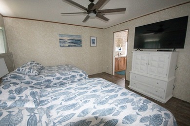 *NO FLOOD ZONE * Welcome to this turnkey coastal retreat nestled - photo 15