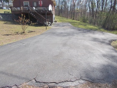 2-MOVE-IN READY HOMES FOR THE PRICE OF 1!!!The 3 bedroom, 2 bath - photo 28
