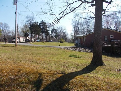 2-MOVE-IN READY HOMES FOR THE PRICE OF 1!!!The 3 bedroom, 2 bath - photo 29