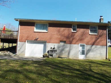 2-MOVE-IN READY HOMES FOR THE PRICE OF 1!!!The 3 bedroom, 2 bath - photo 30